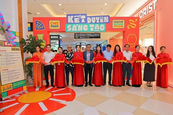 Hà Nội khởi động chương trình phát triển thủ công đương đại từ di sản làng nghề