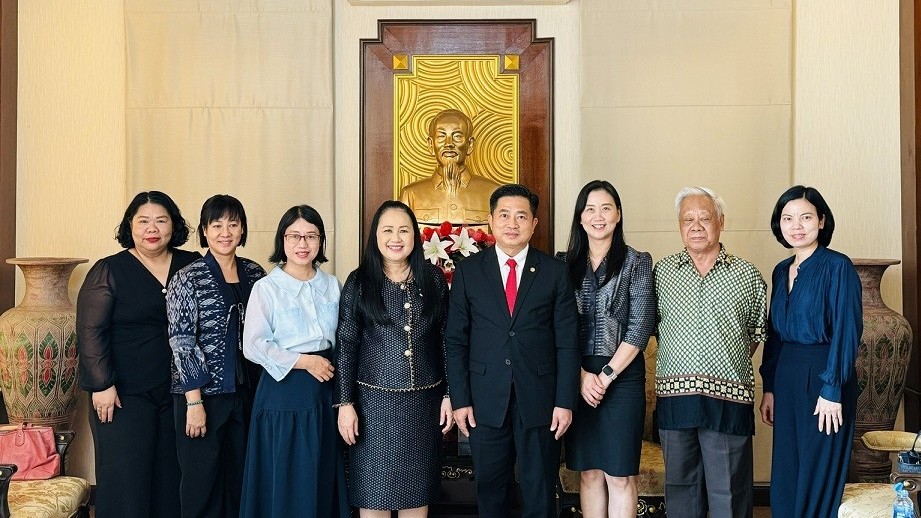 Tổng lãnh sự quán Việt Nam và trường Đại học Khon Kaen tiến tới thành lập Trung tâm Việt Nam học