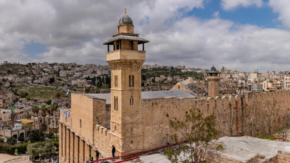 Tình hình Bờ Tây thêm nóng: Israel đơn phương tuyên bố kiểm soát Nhà thờ Ibrahimi, Thỏa thuận Hebron bỗng chốc lung lay