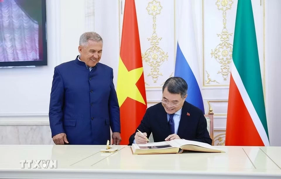 Thúc đẩy hợp tác toàn diện giữa các địa phương Việt Nam và Cộng hòa Tatarstan