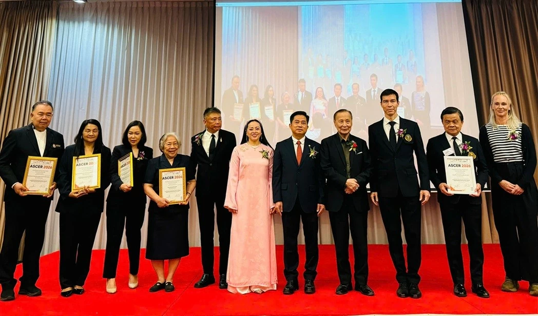 Tổng Lãnh sự Đinh Hoàng Linh dự Hội nghị quốc tế về bình đẳng giáo dục tại Thái Lan