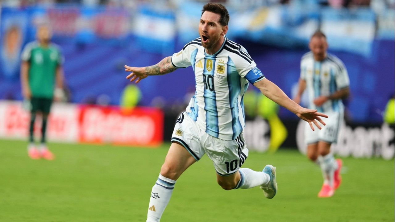 Kết quả bóng đá Bảng J World Cup 2026: Argentina 3-0 Algeria – Messi lập hat-trick lịch sử, 'tỏa sáng' trong ngày đặc biệt