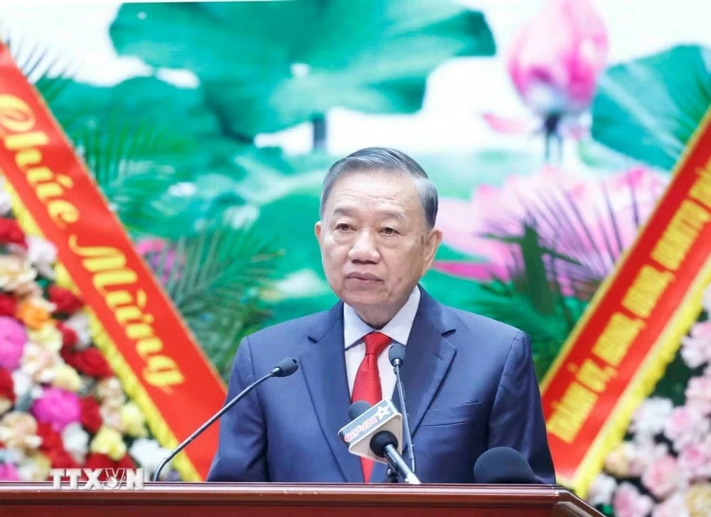 Tổng Bí thư, Chủ tịch nước Tô Lâm: Tiếp tục xây dựng Hội Cựu chiến binh Việt Nam vững mạnh toàn diện Tổng Bí thư, Chủ tịch nước Tô Lâm: Tiếp tục xây dựng Hội Cựu chiến binh Việt Nam vững mạnh toàn diện