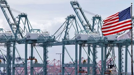 Thỏa thuận hòa bình Mỹ-Iran đã 'chốt' xong, Tổng thống Trump lại tập trung vào vấn đề thuế quan