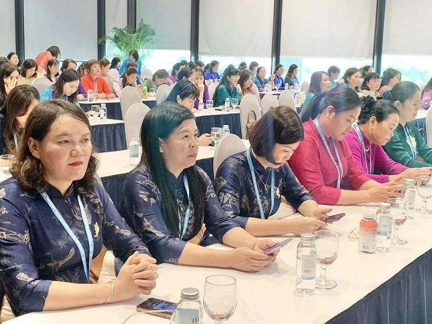 Phụ nữ Việt Nam chủ động kiến tạo tương lai trong kỷ nguyên mới