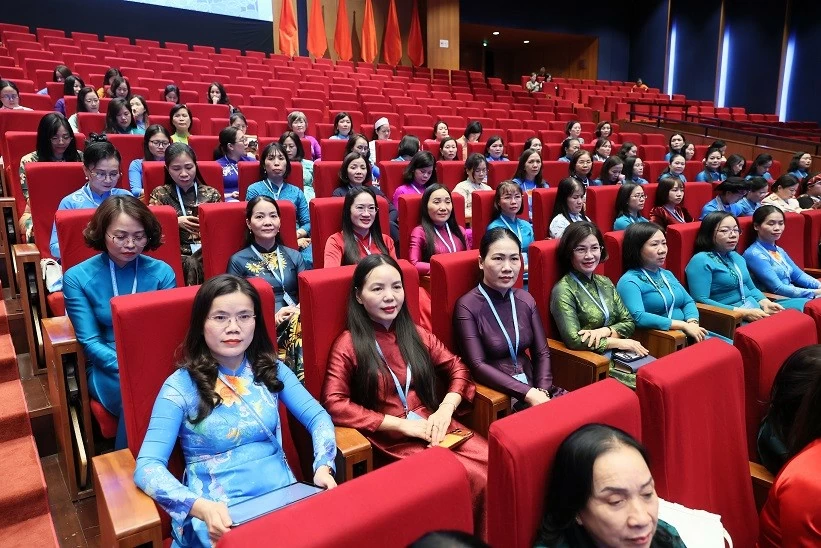 Phụ nữ Việt Nam chủ động kiến tạo tương lai trong kỷ nguyên mới
