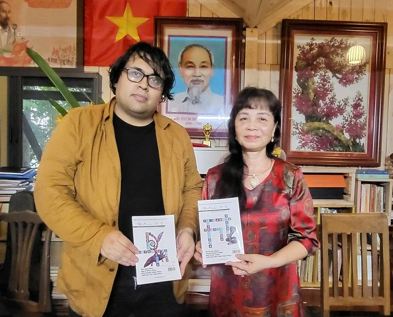 Cuộc gặp gỡ không biên giới của văn chương
