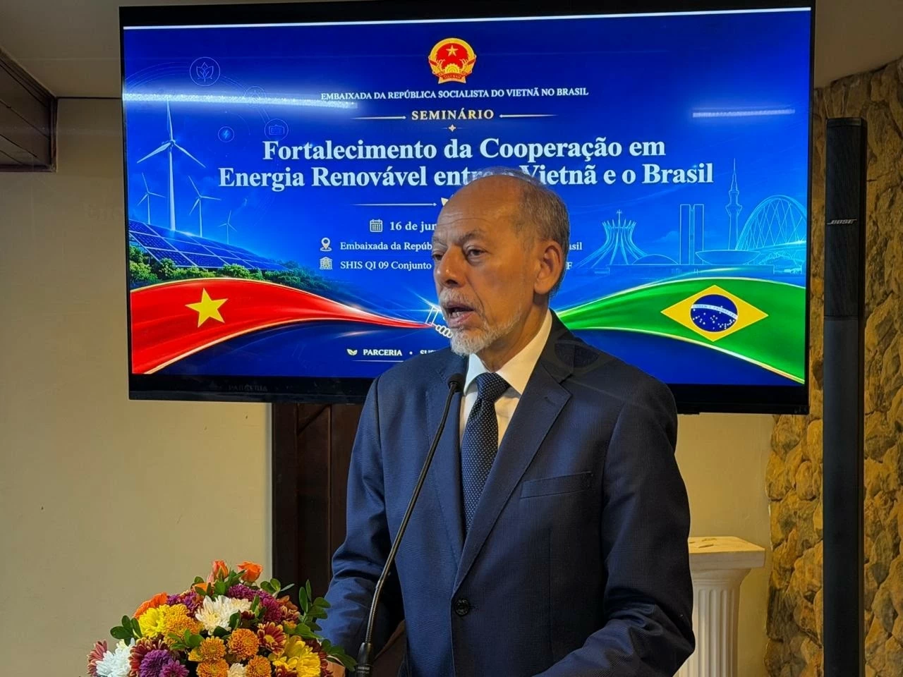 Việt Nam - Brazil tăng cường hợp tác trong lĩnh vực năng lượng tái tạo
