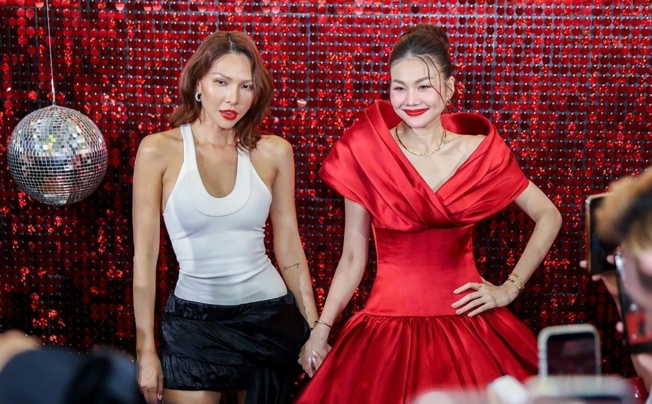 Ngắm dàn sao đổ bộ thảm đỏ