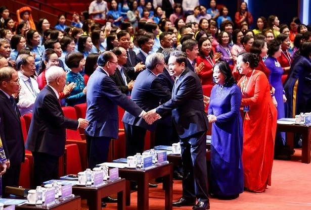 Chủ tịch Quốc hội Trần Thanh Mẫn và các lãnh đạo Đảng, Nhà nước dự Đại hội đại biểu Phụ nữ toàn quốc lần thứ XIV