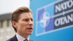 Một quốc gia NATO tiếp giáp Nga có quyết định lịch sử, dỡ bỏ lệnh cấm vũ khí hạt nhân