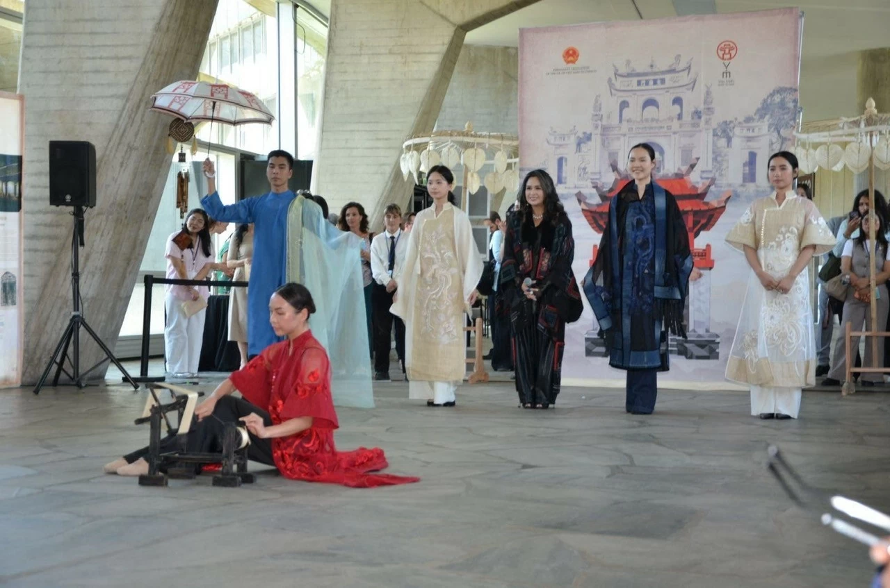 Lan tỏa giá trị Văn Miếu - Quốc Tử Giám và văn hóa, di sản Việt Nam tại trụ sở UNESCO