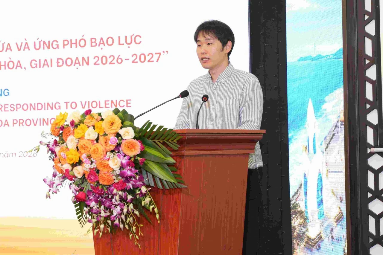Phó Giám đốc Văn phòng quốc gia KOICA tại Việt Nam, khẳng định cam kết đồng hành cùng Việt Nam trong xây dựng môi trường an toàn, hỗ trợ phụ nữ và trẻ em gái phát triển toàn diện. Phó Giám đốc Văn phòng quốc gia KOICA tại Việt Nam, khẳng định cam kết đồng hành cùng Việt Nam trong xây dựng môi trường an toàn, hỗ trợ phụ nữ và trẻ em gái phát triển toàn diện.
