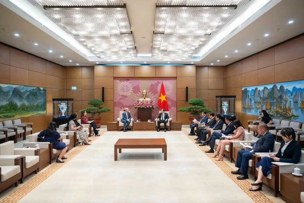 Chủ tịch Quốc hội Trần Thanh Mẫn tiếp Đại sứ Canada tại Việt Nam Chủ tịch Quốc hội Trần Thanh Mẫn tiếp Đại sứ Canada tại Việt Nam