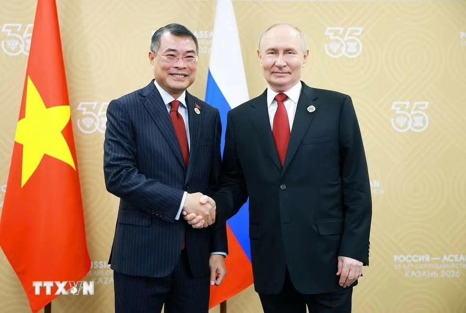 Thủ tướng Chính phủ Lê Minh Hưng hội kiến Tổng thống Nga Vladimir Putin