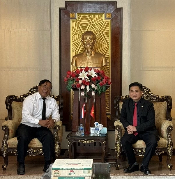 Tăng cường phối hợp bảo hộ công dân Việt Nam tại Đông Bắc Thái Lan Tăng cường phối hợp bảo hộ công dân Việt Nam tại Đông Bắc Thái Lan