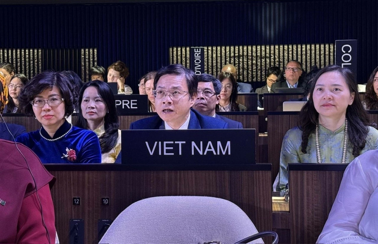 Việt Nam tiếp tục phát huy vai trò thành viên tích cực, trách nhiệm tại UNESCO Việt Nam tiếp tục phát huy vai trò thành viên tích cực, trách nhiệm tại UNESCO