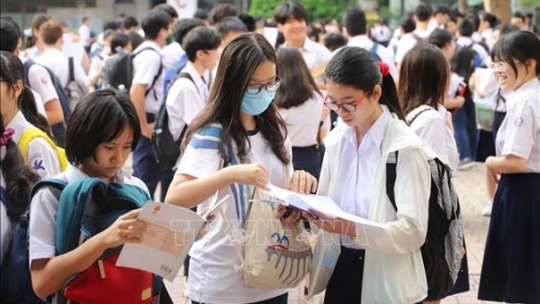 Công bố điểm chuẩn tuyển sinh lớp 10 Hà Nội: 14 trường có điểm trên 24, ba trường dẫn đầu với 26 điểm