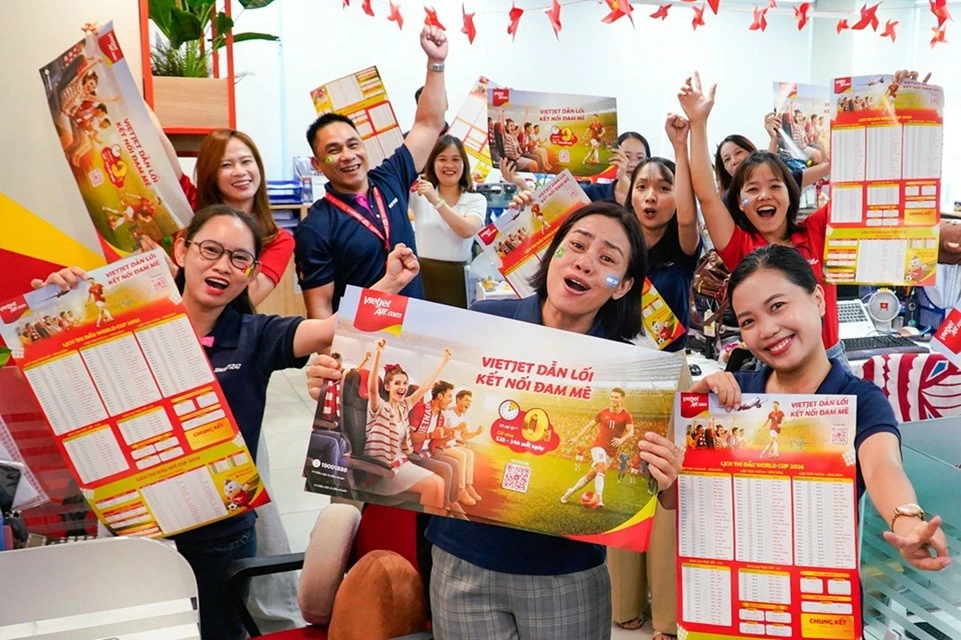Bay cùng Vietjet, hoà mình vào mùa lễ hội bóng đá sôi động nhất hành tinh