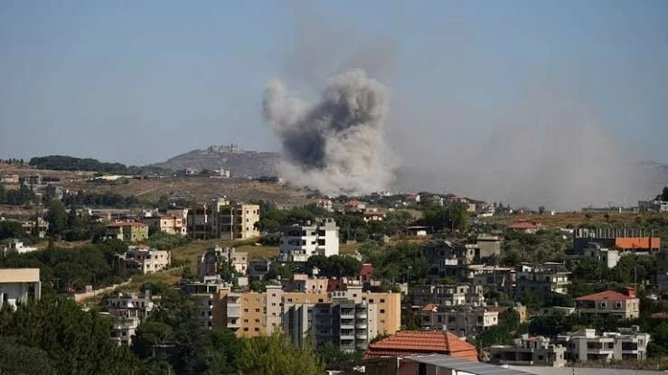Ít nhất 10 người thiệt mạng trong các cuộc không kích mới của Israel tại Lebanon, chỉ vài giờ sau khi lệnh ngừng bắn có hiệu lực. (Nguồn: MarketScreener) Ít nhất 10 người thiệt mạng trong các cuộc không kích mới của Israel tại Lebanon, chỉ vài giờ sau khi lệnh ngừng bắn có hiệu lực. (Nguồn: MarketScreener)