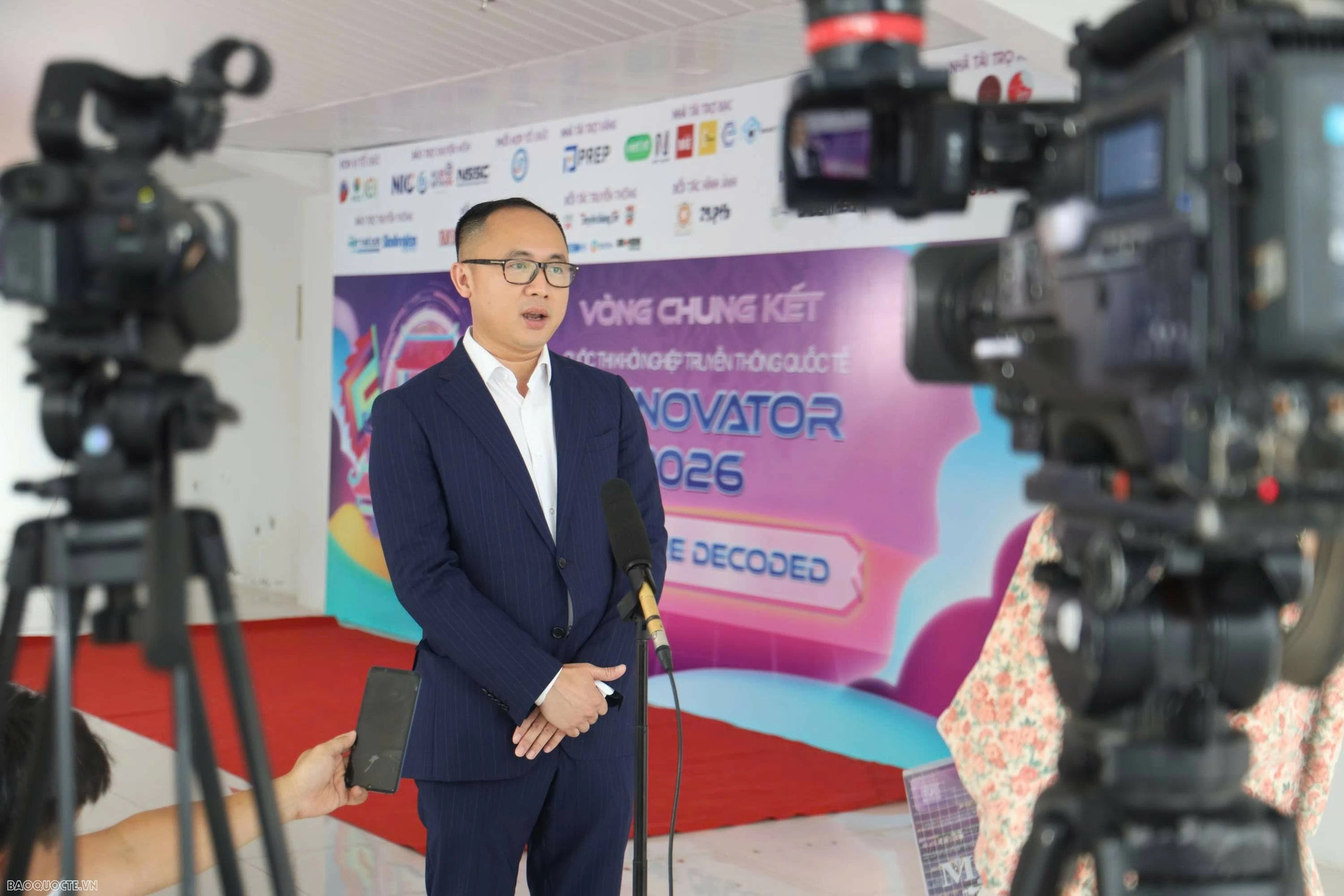 Viết lại 'mã nguồn' văn hoá Việt: Đội thi TenTen trở thành quán quân đầu tiên của IC Innovator 2026 Viết lại 'mã nguồn' văn hoá Việt: Đội thi TenTen trở thành quán quân đầu tiên của IC Innovator 2026