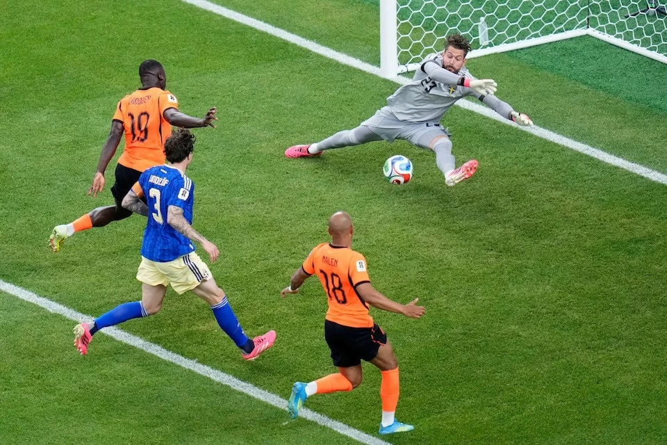 Kết quả bóng đá Bảng F World Cup 2026: Brobbey và Gakpo rực sáng trong màn trình diễn 5 sao của Cơn lốc màu da cam Kết quả bóng đá Bảng F World Cup 2026: Brobbey và Gakpo rực sáng trong màn trình diễn 5 sao của Cơn lốc màu da cam
