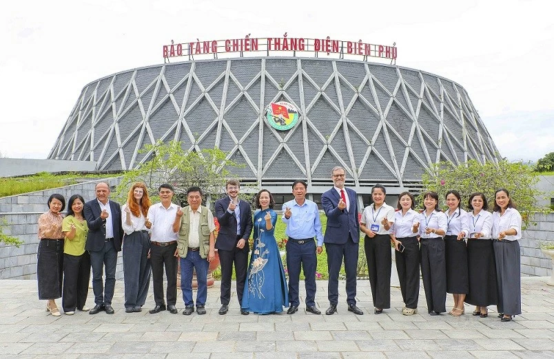 Hợp tác bảo tàng Pháp - Việt bước sang giai đoạn mới tại Điện Biên Phủ Hợp tác bảo tàng Pháp - Việt bước sang giai đoạn mới tại Điện Biên Phủ