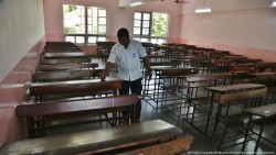 Ấn Độ tổ chức thi lại tuyển sinh y khoa cho 2,2 triệu thí sinh sau bê bối lộ đề chấn động