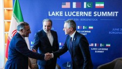 Đàm phán Mỹ-Iran gặp trở ngại ngay ngày đầu tiên vì lời đe dọa của Tổng thống Trump, Pakistan mong sớm nối lại đối thoại