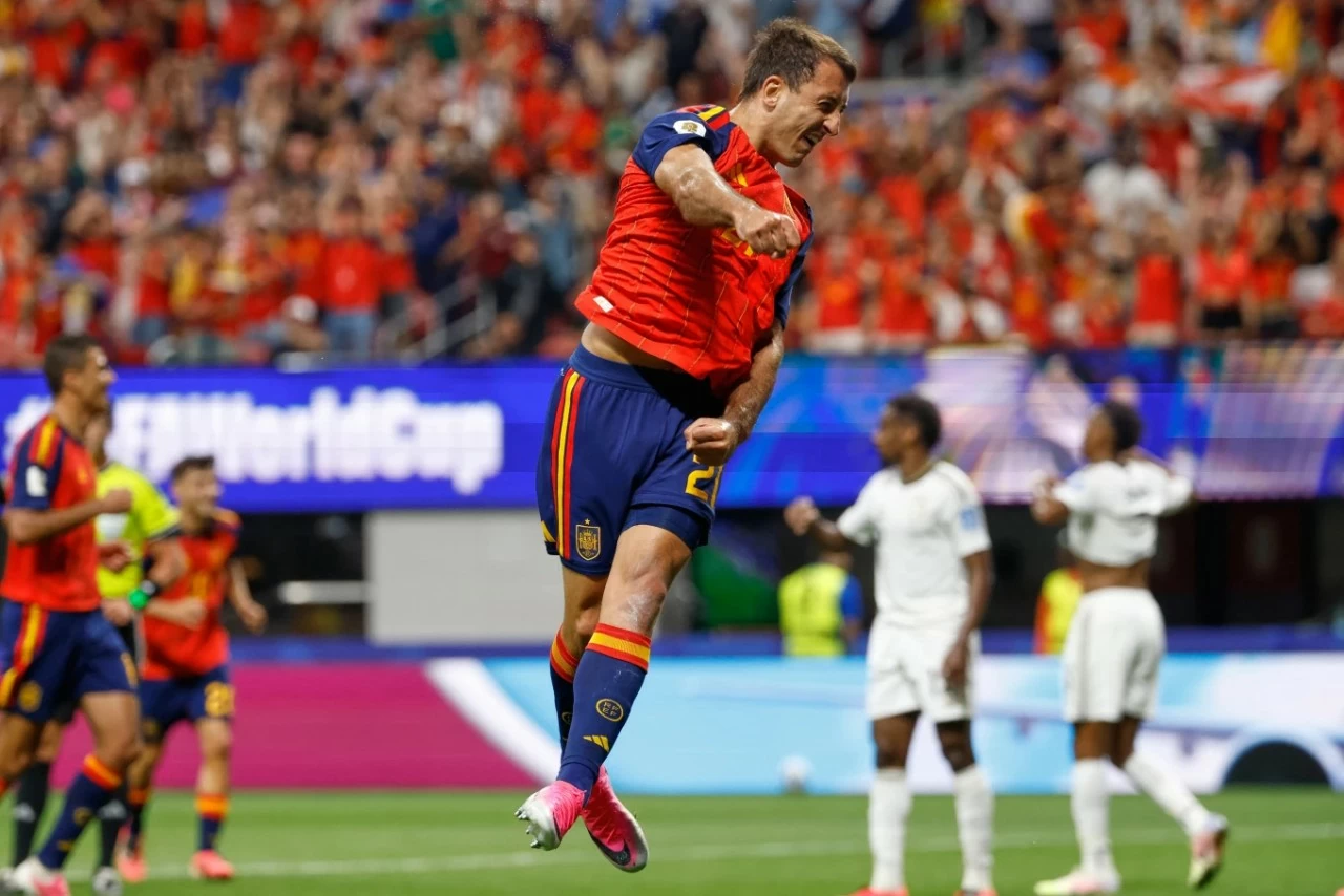 Kết quả bóng đá Bảng G World Cup 2026: Tây Ban Nha 4-0 Saudi Arabia: Oyarzabal rực sáng, La Roja phô diễn sức mạnh ứng viên vô địch Kết quả bóng đá Bảng G World Cup 2026: Tây Ban Nha 4-0 Saudi Arabia: Oyarzabal rực sáng, La Roja phô diễn sức mạnh ứng viên vô địch