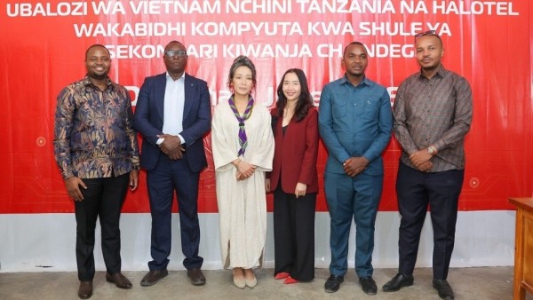 Vietnamese Ambassador and Halotel donate computer lab to Kiwanja cha Ndege Dodoma CC School