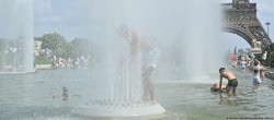 Đợt nắng nóng toàn cầu ngày càng khốc liệt