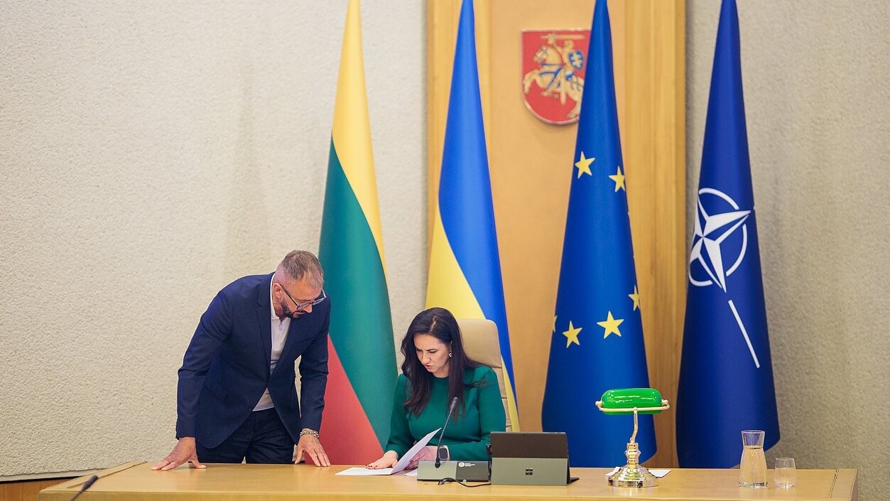 Nội các Lithuania đồng loạt từ nhiệm, Thủ tướng Ruginienė khép lại nhiệm kỳ đầy sóng gió