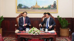 Tổng Lãnh sự Nguyễn Văn Dũng bắt đầu nhiệm kỳ công tác tại Savannakhet (Lào)
