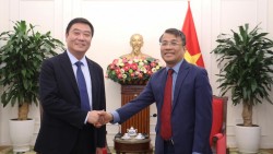 Ủy viên Trung ương Đảng, Thứ trưởng Thường trực Nguyễn Minh Vũ tiếp Chủ nhiệm Văn phòng Ngoại vụ tỉnh Quảng Đông, Trung Quốc