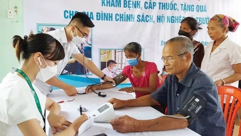 khám sức khỏe miễn phí