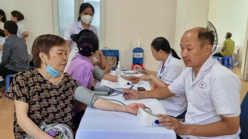 khám sức khỏe miễn phí