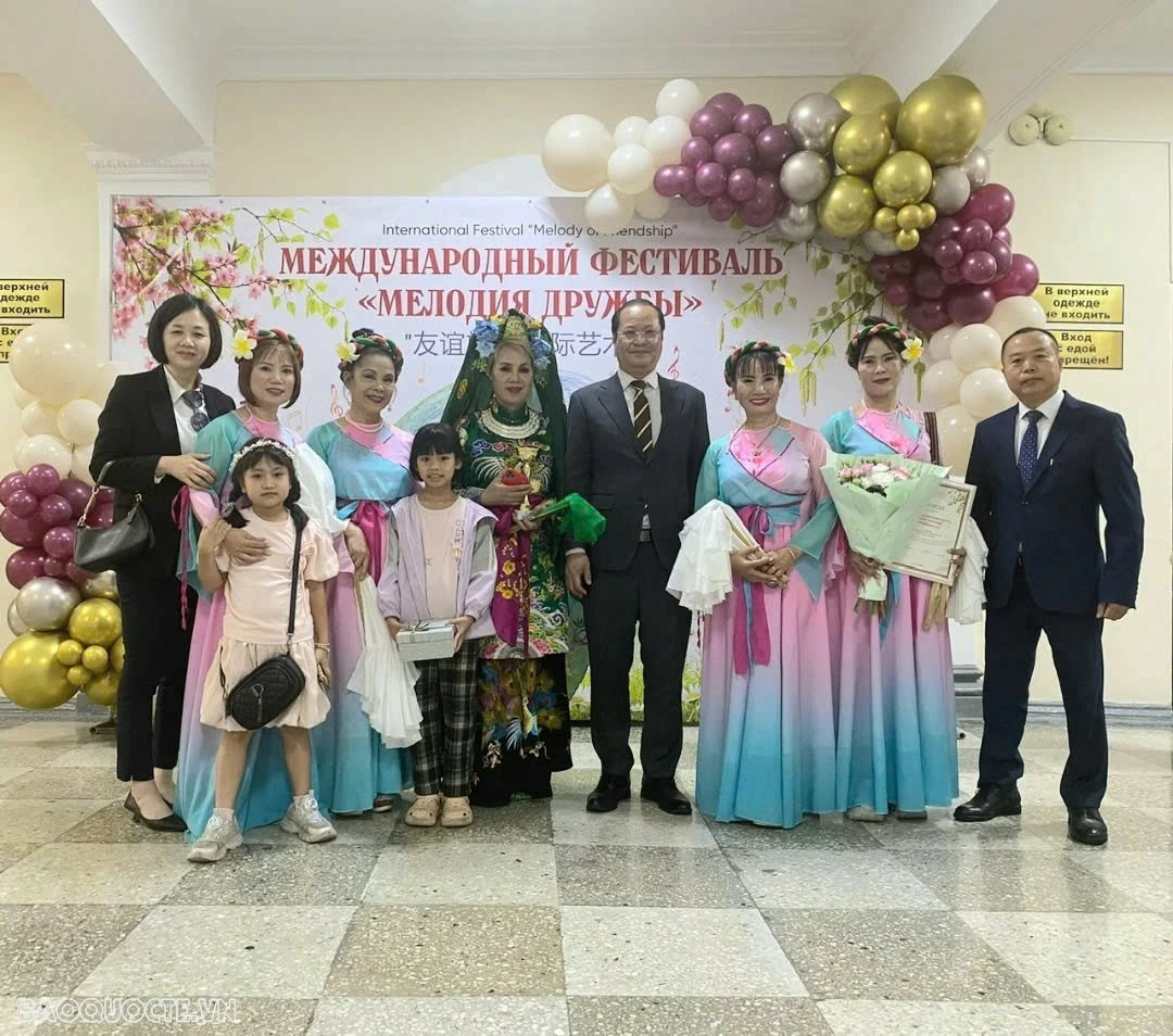 Ngày hội văn hóa quốc tế đặc sắc “Giai điệu tình bạn” lần thứ ba Ngày hội văn hóa quốc tế đặc sắc “Giai điệu tình bạn” lần thứ ba