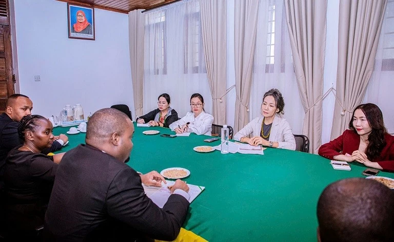 Đại sứ Vũ Thanh Huyền thúc đẩy quan hệ đối ngoại Đảng và ngoại giao Nhà nước tại thủ đô Dodoma