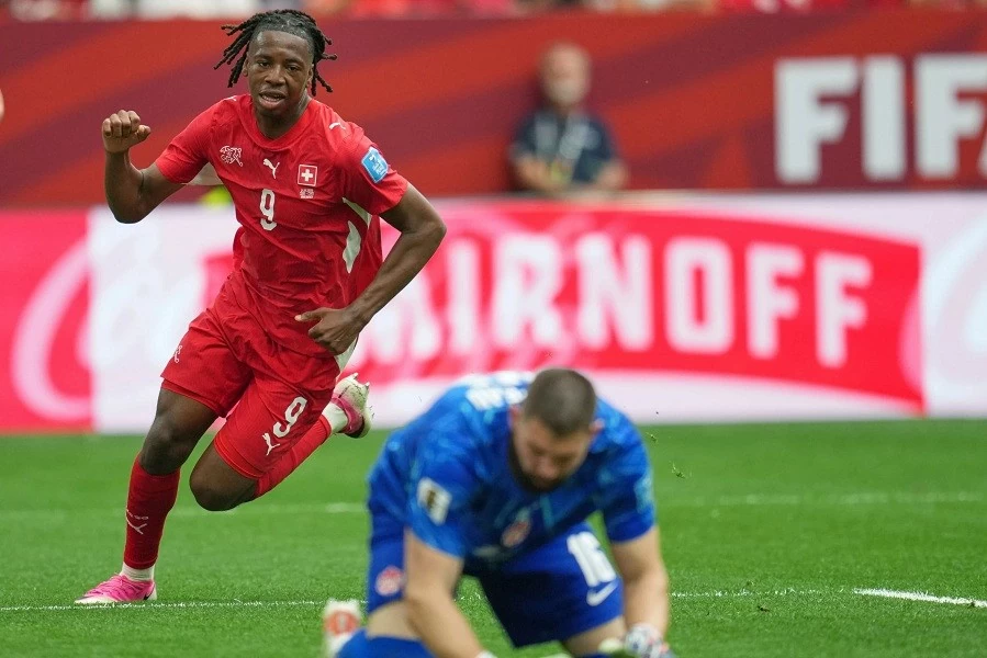 Kết quả bóng đá Bảng B World Cup 2026: Canada 1-2 Thụy Sỹ: Johan Manzambi tiếp tục bùng nổ, Thụy Sỹ đánh bại chủ nhà Canada để giành ngôi đầu bảng