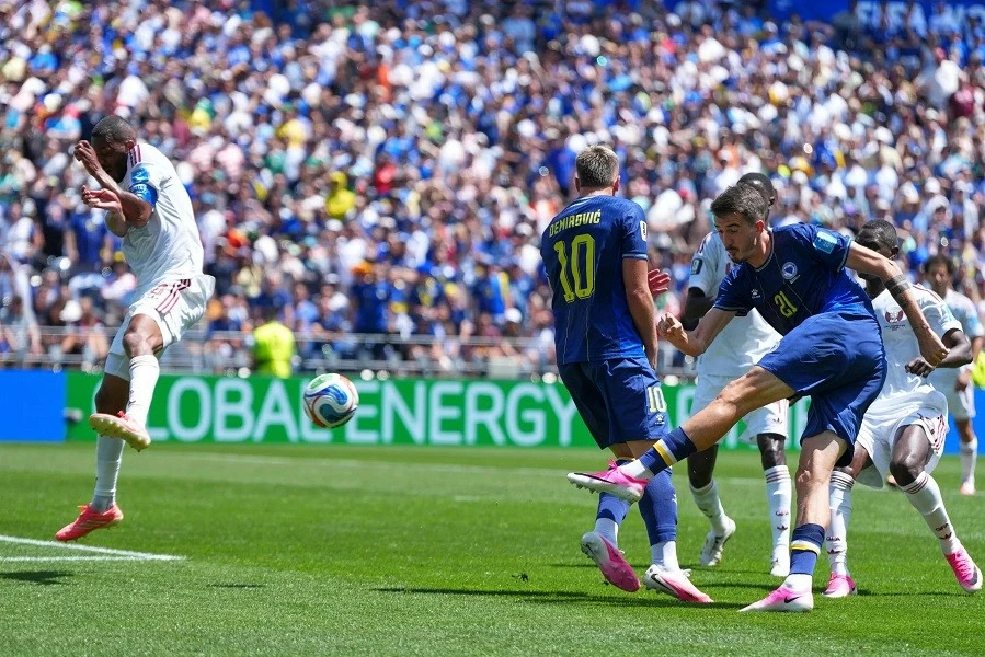 Kết quả bóng đá Bảng B World Cup 2026: Bosnia & Herzegovina 3-1 Qatar: Bosnia viết nên lịch sử, Dzeko chạm mốc 150 trận khi Qatar chính thức bị loại