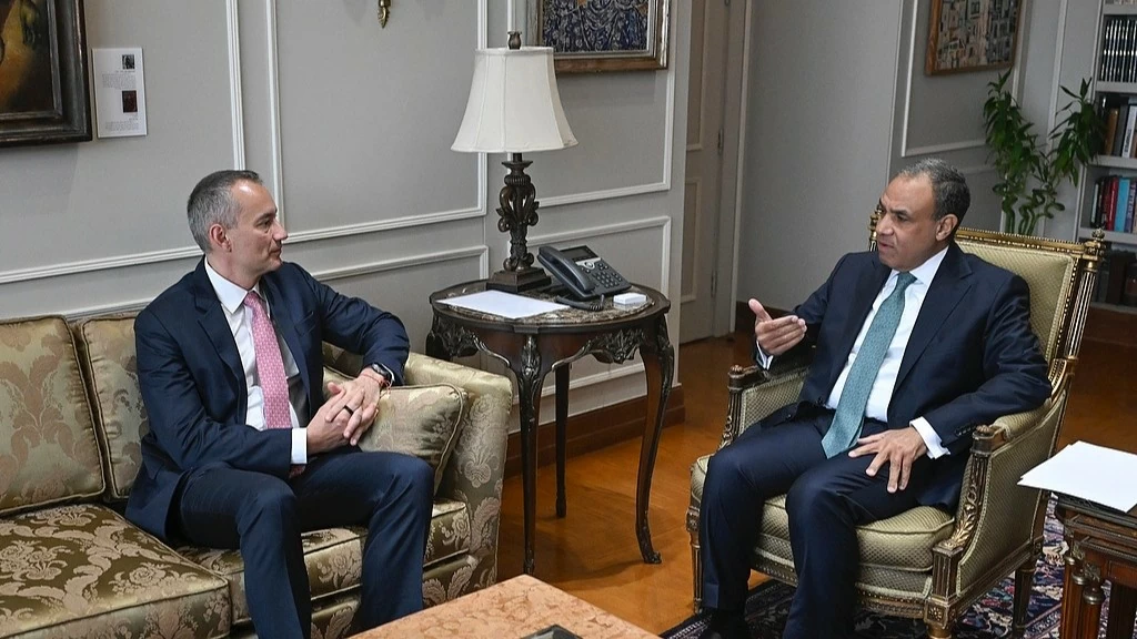 Ngoại trưởng Ai Cập Badr Abdelatty trong cuộc thảo luận với đặc phái viên Nikolay Mladenov về tình hình Gaza và các nỗ lực thúc đẩy an ninh, ổn định tại khu vực. (Nguồn: CGTN)