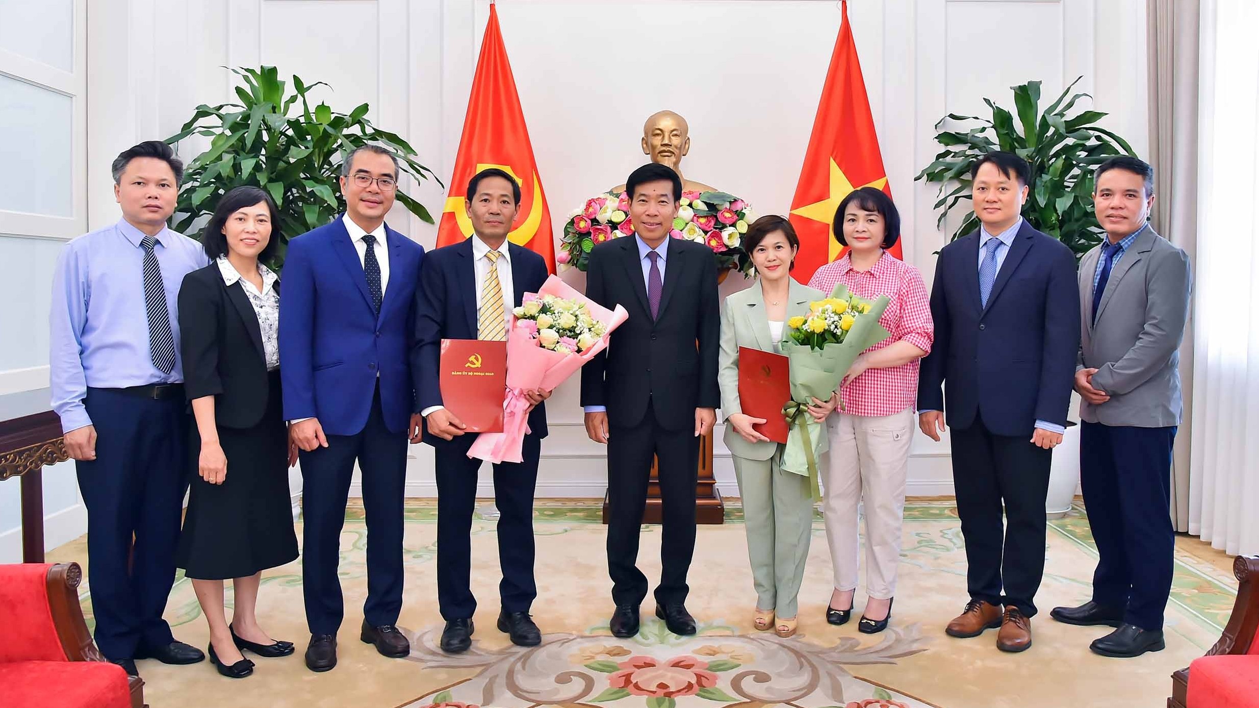 Bổ nhiệm Phó Trưởng ban chuyên trách Ban Tổ chức Đảng ủy Bộ Ngoại giao