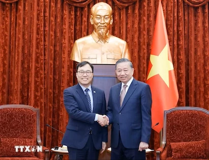 Tổng Bí thư, Chủ tịch nước Tô Lâm tiếp Đại sứ Hàn Quốc Choi Young Sam chào từ biệt