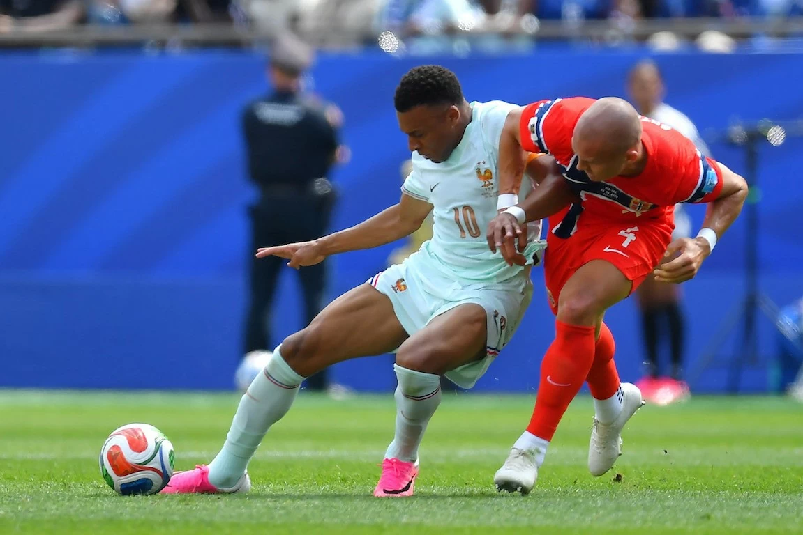 Kết quả bóng đá Bảng I World Cup 2026: Pháp 4-1 Na Uy - Dembélé lập hat-trick siêu hạng, Haaland không có mặt để đối đầu Mbappe