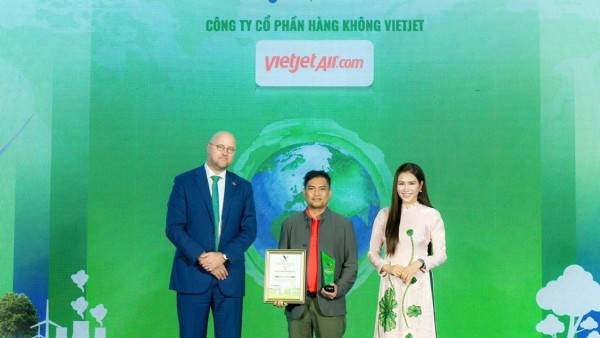 Vietjet liên tiếp hai năm được vinh danh trong Top Doanh nghiệp ESG Việt Nam Xanh