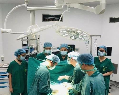 Ca mổ đầu tiên tại Bệnh viện Bạch Mai cơ sở Ninh Bình