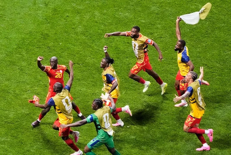 Kết quả bóng đá Bảng K World Cup 2026: CHDC Congo 2-1 Uzbekistan: Yoane Wissa giúp CH Congo hẹn tuyển Anh ở vòng knock-out