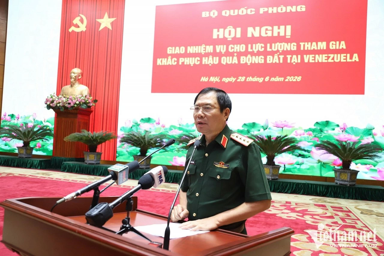 Đại tướng Nguyễn Tân Cương, Đại tướng Nguyễn Tân Cương, Tổng tham mưu trưởng Quân đội nhân dân Việt Nam, Thứ trưởng Bộ Quốc phòng phát biểu giao nhiệm vụ