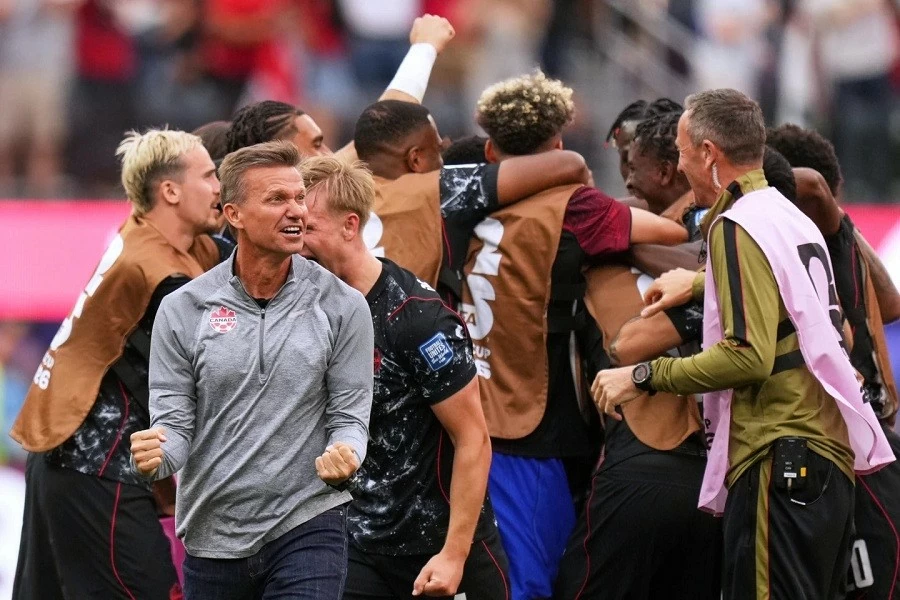 Kết quả bóng đá Vòng 1/32 World Cup 2026: Canada 1-0 Nam Phi: Eustáquio ghi bàn phút bù giờ, Canada lần đầu thắng trận knock-out